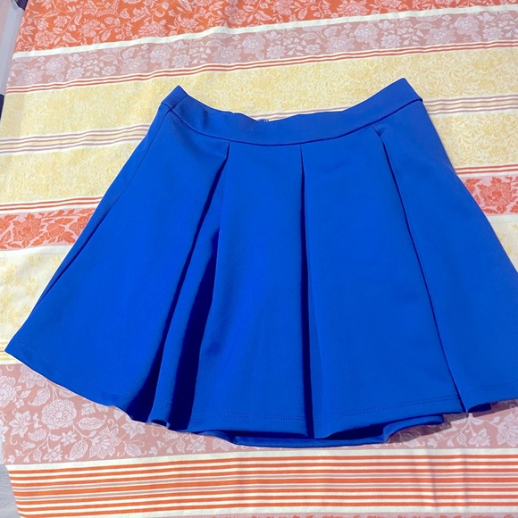 Forever 21 flare mini skirt - Picture 2 of 6